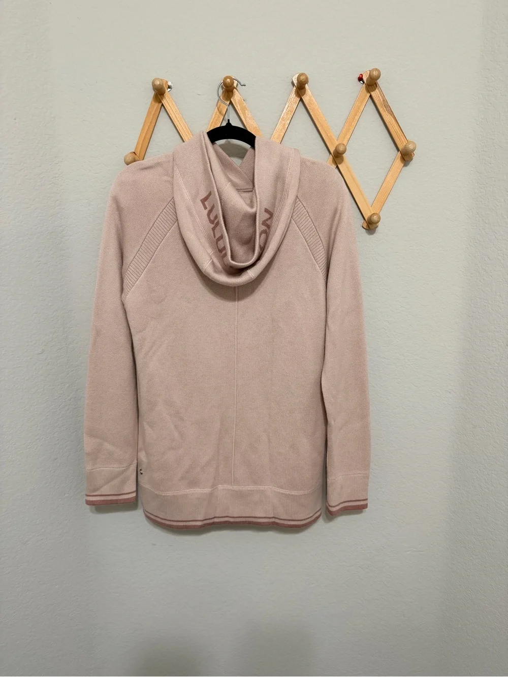 Lululemon Soothe Away Pink Bliss Hoodie Size 4